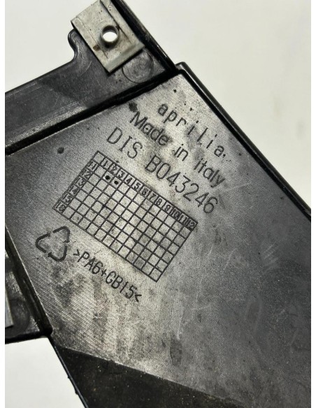 Sabot moteur gauche APRILIA TUONO V4 1000 2011  -  2014