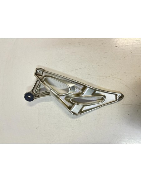 Platine repose pied passager arrière droite BMW K 1200 S 2003 - 2008