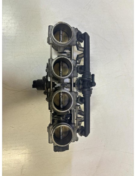 Rampe d'injection BMW K 1200 S 2003  -  2008