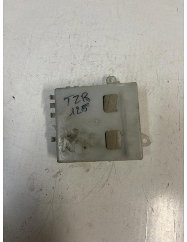 Bac support batterie YAMAHA TZR 125 1987  -  1992