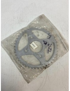 Couronne 45 dents YAMAHA TZR 125 1987  -  1992