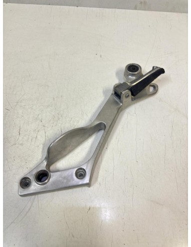 Platine repose pied passager arrière droite YAMAHA TDM 850 1991 - 1995