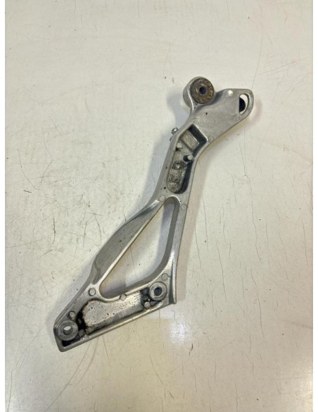 Platine repose pied passager arrière gauche YAMAHA TDM 850 1991 - 1995