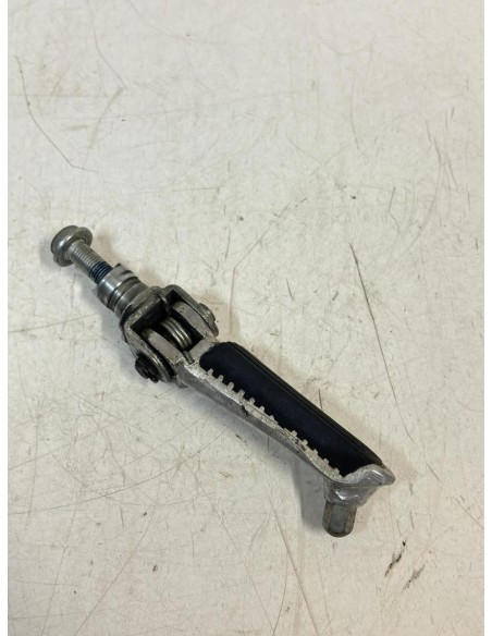 Repose pied conducteur SUZUKI SV 650 1999  -  2002