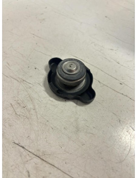 Bouchon de radiateur SUZUKI GSXR 1000 1999  -  2002