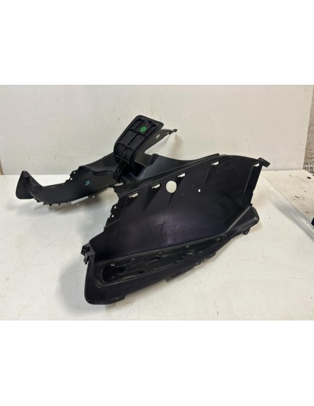Plancher repose pied YAMAHA XMAX 125 2009  -  2013