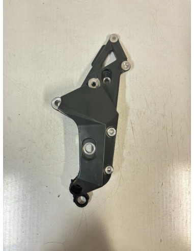 Support cadre / bras oscillant gauche MV AGUSTA BRUTALE 1090 2013  -  2016