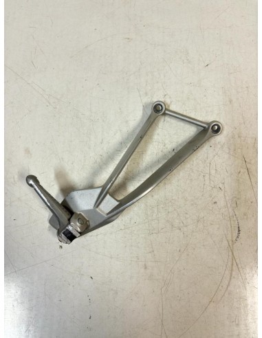 Platine repose pied passager arrière droite MV AGUSTA BRUTALE 1090 2010 - 2016