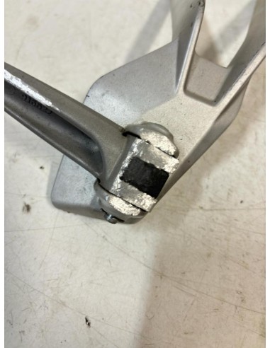 Platine repose pied passager arrière droite MV AGUSTA BRUTALE 1090 2010 - 2016