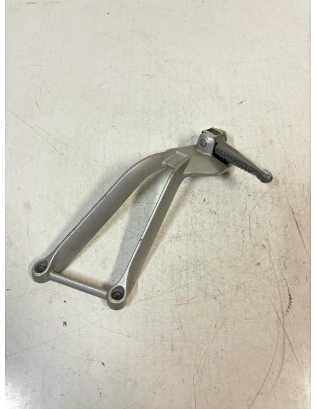 Platine repose pied passager arrière droite MV AGUSTA BRUTALE 1090 2010 - 2016