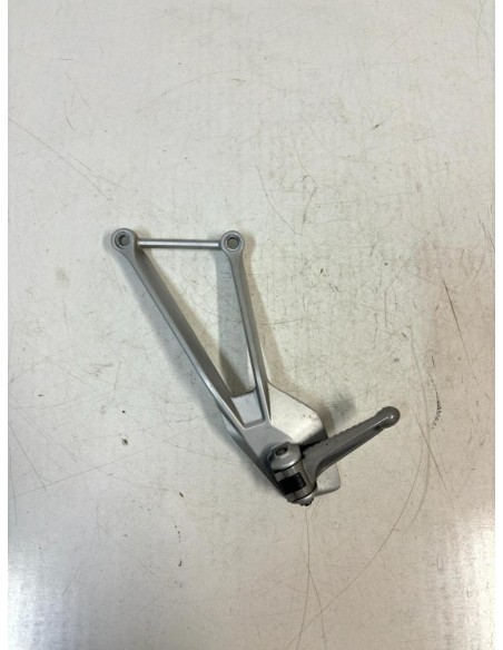 Platine repose pied passager arrière gauche MV AGUSTA BRUTALE 1090 2010 - 2016
