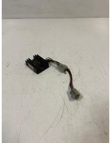 Régulateur de tension YAMAHA RDLC 125 1984  -  1991