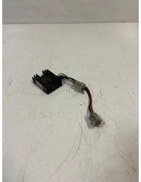 Régulateur de tension YAMAHA RDLC 125 1984  -  1991