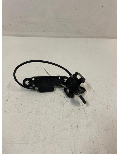 Serrure de selle avec mécanisme et clé SUZUKI RG FUN 125 1992  -  1996