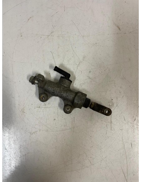 Maître cylindre de frein arrière SUZUKI RG FUN 125 1992  -  1996