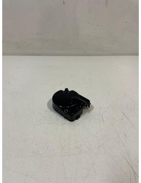 Cache pompe à huile HONDA CRM 125 1990  -  2000