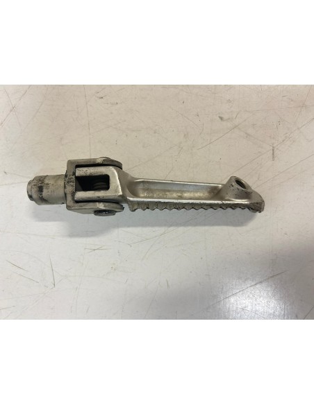 Repose pied conducteur avant droit YAMAHA R6 2006  -  2007