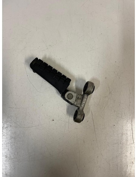 Platine avant droite repose pied conducteur YAMAHA SRX 600 1986  -  1999