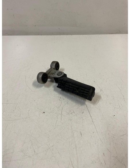 Platine avant droite repose pied conducteur YAMAHA SRX 600 1986  -  1999