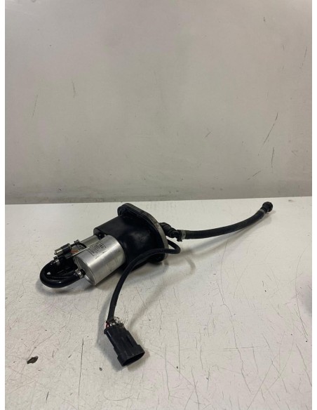 Pompe à essence APRILIA RSV4 2009 - 2011