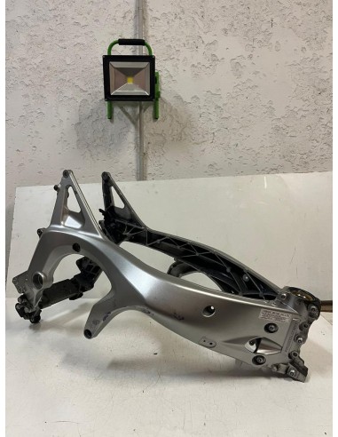 Cadre YAMAHA FZ6 S 2004  -  2006