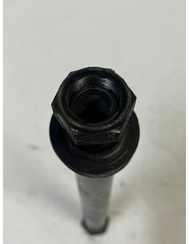 Axe de roue arrière YAMAHA FZ6 2004  -  2008