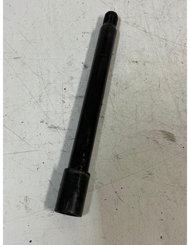 Axe de roue avant YAMAHA FZ6 2004  -  2008