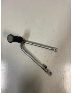 Platine repose pied passager arrière gauche SUZUKI RG GAMMA 125 1985 - 1991