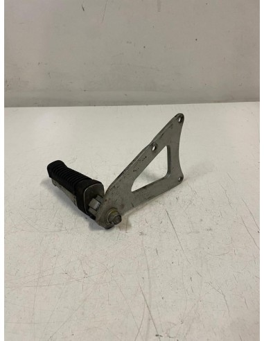 Platine avant gauche repose pied SUZUKI RG GAMMA 125 1985 - 1991