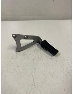 Platine avant gauche repose pied SUZUKI RG GAMMA 125 1985 - 1991