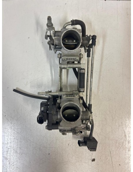 Rampe d'injection SUZUKI SV 650 2007  -  2012