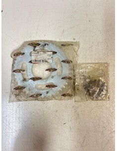 Couronne et pignon neuf YAMAHA YBR 125 2007  -  2017