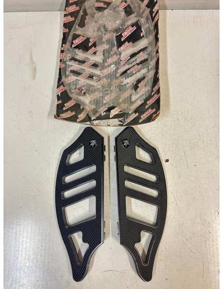 Platine avant gauche et droite CUSTOM Roaring Toyz HARLEY DAVIDSON VROD 2007 - 2016