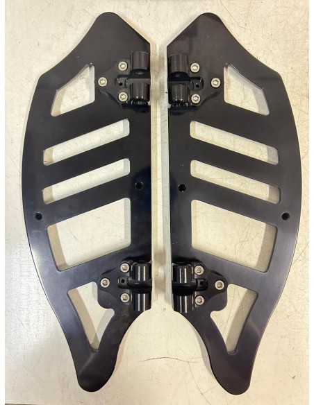 Platine avant gauche et droite CUSTOM Roaring Toyz HARLEY DAVIDSON VROD 2007 - 2016