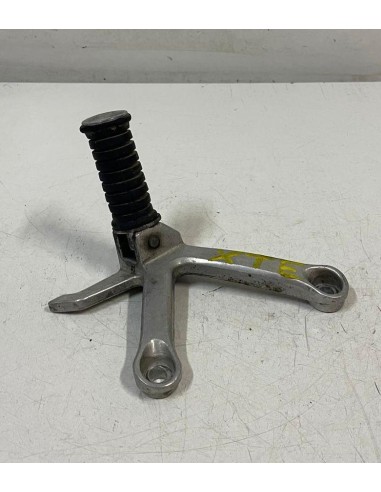 Platine repose pied passager arrière gauche YAMAHA XT 600 1996 - 2003