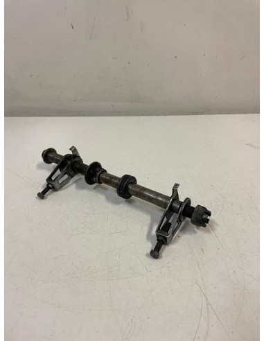 Axe de roue arrière KAWASAKI GPX 750 1987  -  1989