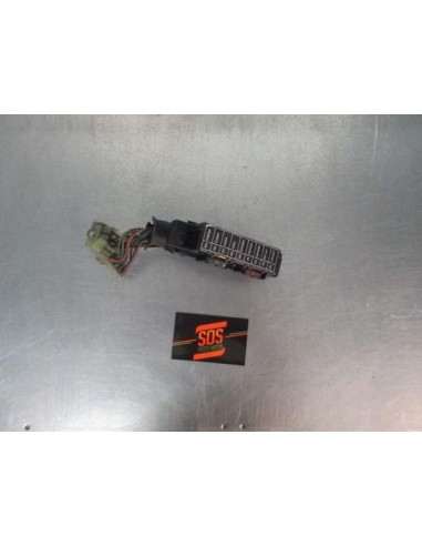 Boitier fusibles TRIUMPH TROPHY 900 1996  -  2002