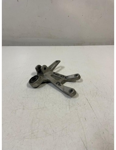 Platine repose - pied passager arrière droite YAMAHA FZ 750 1988  -  1994