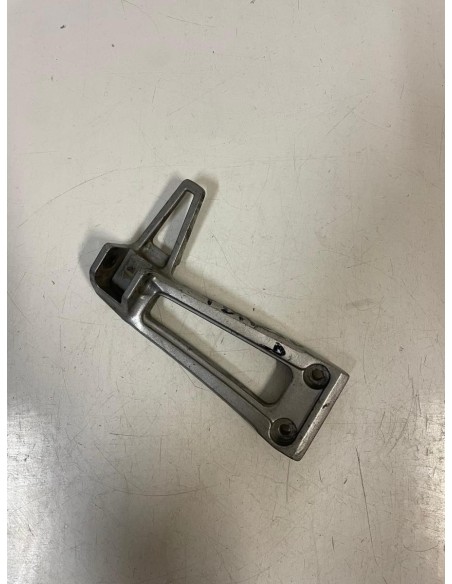 Platine repose pied passager arrière droite YAMAHA TDR 250 1988  -  1990