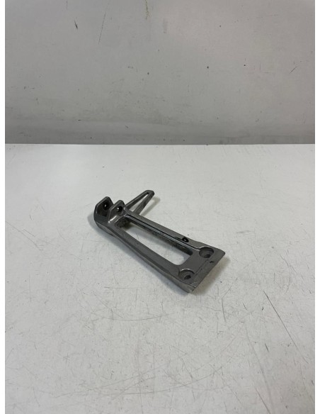 Platine repose pied passager arrière droite YAMAHA TDR 250 1988  -  1990