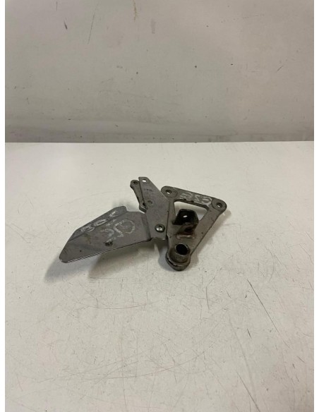 Platine avant droite SUZUKI GSE 500 1989  -  2007