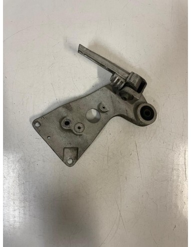 Platine repose pied passager arrière gauche SUZUKI GSXR 1100 1989 - 1992