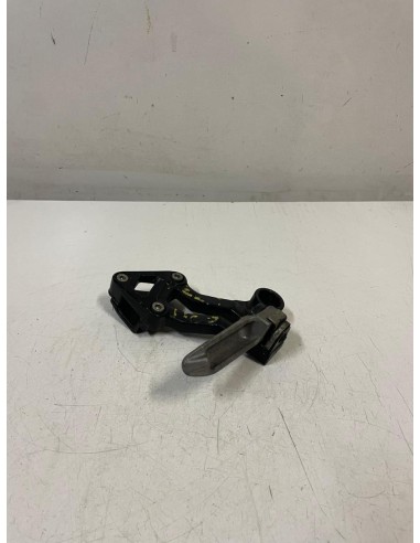 Platine repose pied passager arrière droite KAWASAKI ZZR 1100 1990 - 1992