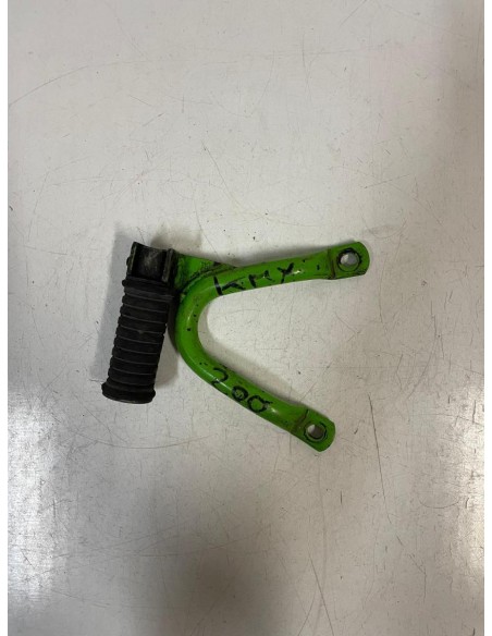Platine repose pied passager arrière gauche KAWASAKI KMX 125 1988 - 1992