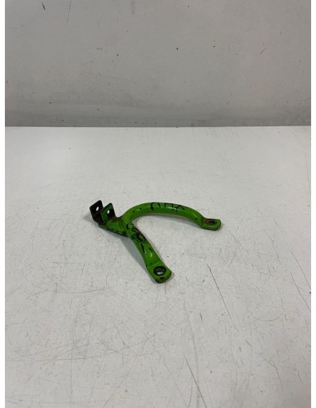 Platine repose pied passager arrière droite KAWASAKI KMX 125 1988 - 1992