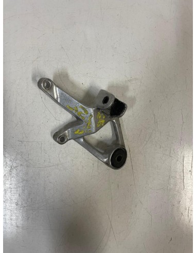 Platine repose pied passager arrière droite YAMAHA YZF 750 1993 - 1998