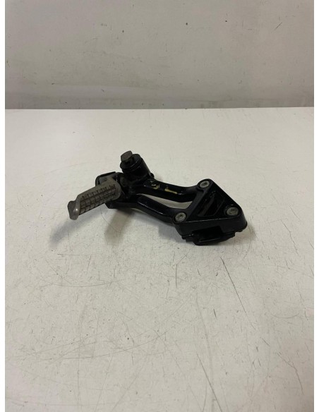 Platine repose pied passager arrière gauche KAWASAKI ZZR 1100 1990 - 1992