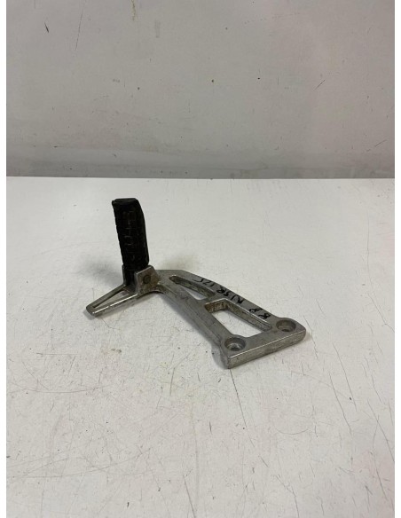 Platine repose pied passager arrière gauche HONDA NSR 125 1987 - 1988
