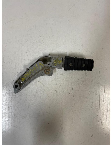 Platine repose pied passager arrière gauche YAMAHA VIRAGO 750 1988 - 1998