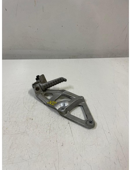 Platine repose pied passager arrière droite KAWASAKI ZXR STINGER 750 1989 - 1990